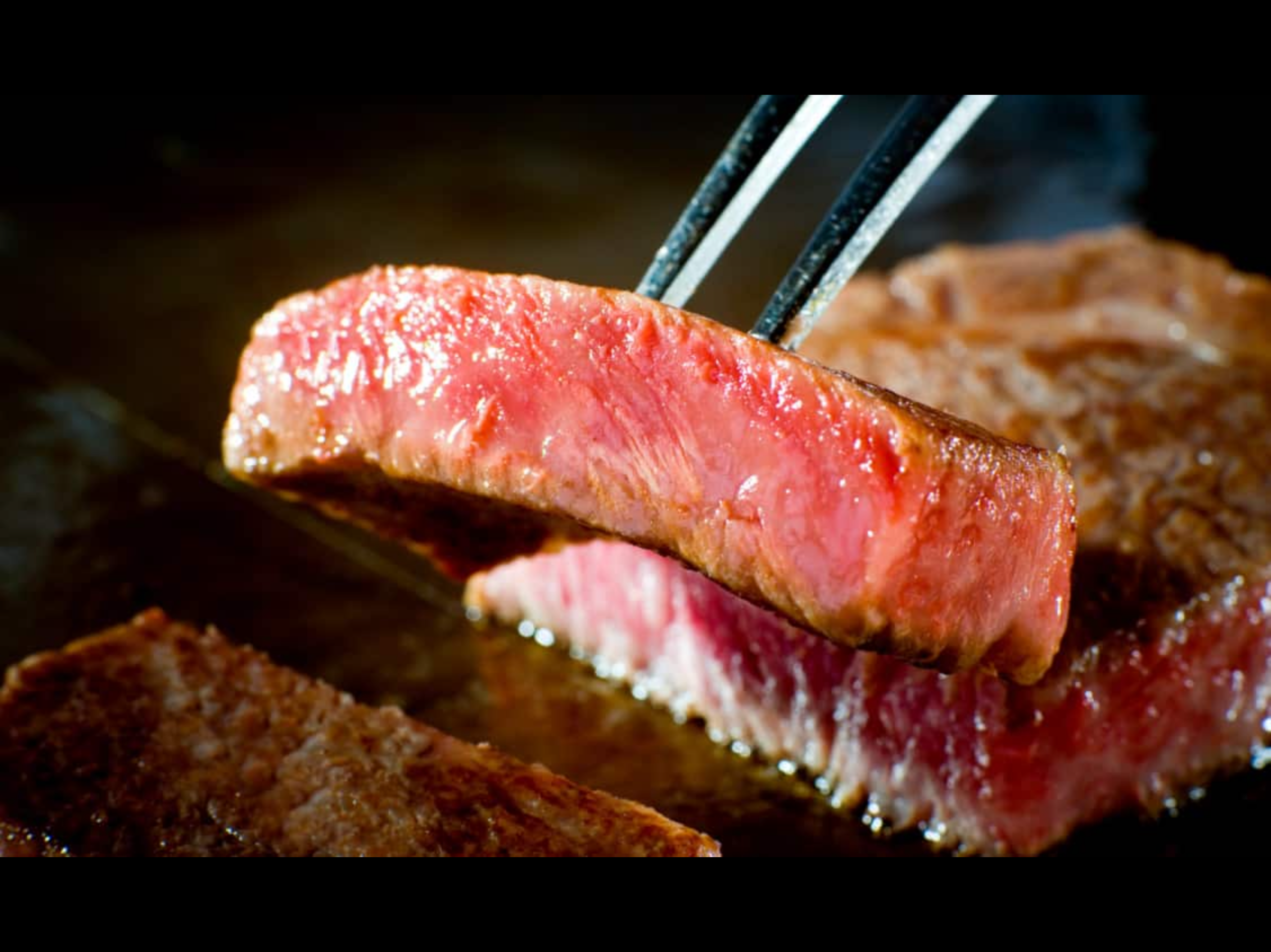 投稿についてもっと詳しく 和牛のオリンピック王者！「宮崎牛」を自宅で味わうなら「ミヤチク」が正解な理由