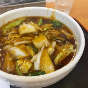 投稿についてもっと詳しく 【千歳船橋 中華】町中華を超える一杯！「中華日和」で担々麺・うま煮そばに溺れる夜