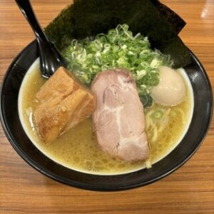 投稿についてもっと詳しく 【世田谷ラーメン】百麺（ぱいめん）｜愛される濃厚豚骨醤油と“ラフテー”の破壊力